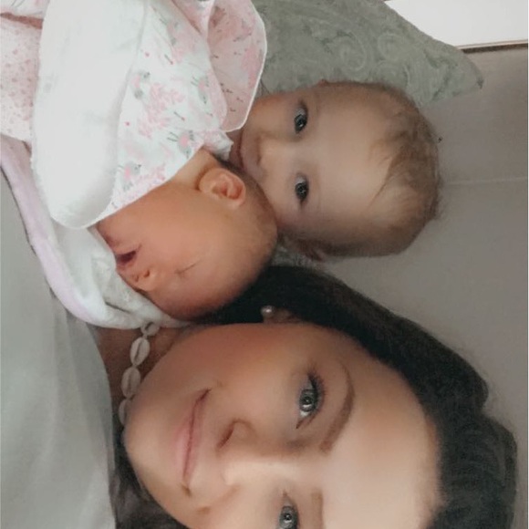 Meet your Posher, Gabrielle - Picture 6 of 6